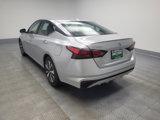 Used 2022 Nissan Altima 2.5 SV image 5