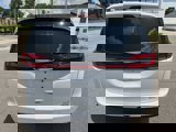 New 2025 Chrysler Pacifica Select image 6