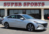 Used 2023 Hyundai Elantra SEL w/ Convenience Package image 3