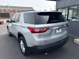 Used 2020 Chevrolet Traverse LT image 3