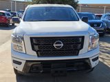 Used 2024 Nissan Titan SV w/ SV Convenience Package image 3