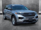 Certified 2022 Ford Explorer XLT image 3