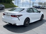 Used 2021 Toyota Camry SE image 4