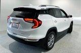 Used 2024 GMC Terrain SLT image 5