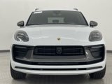 Certified 2025 Porsche Macan Turbo image 6