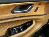 Used 2024 Jeep Grand Cherokee Summit image 6