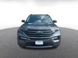 Used 2024 Ford Explorer XLT w/ Equipment Group 202A image 4