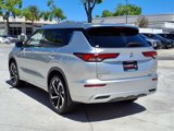New 2025 Mitsubishi Outlander SEL image 3