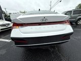Used 2024 Hyundai Elantra SEL image 4