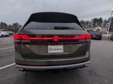 New 2025 Volkswagen Atlas Peak Edition SE image 6
