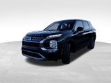 New 2025 Mitsubishi Outlander SE image 3
