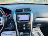 Used 2013 Ford Explorer XLT image 3
