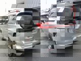 Used 2023 Chrysler Pacifica Limited image 3