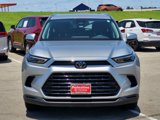 Used 2024 Toyota Grand Highlander XLE image 2