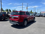 Used 2023 GMC Acadia SLT image 4