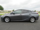 Used 2018 Toyota Prius Two image 3