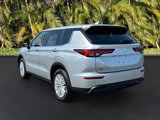 New 2025 Mitsubishi Outlander ES image 3