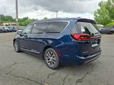 New 2025 Chrysler Pacifica Pinnacle image 3