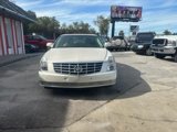 Used 2009 Cadillac DTS w/ Trunk Convenience Package image 2