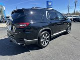New 2025 Honda Pilot Touring image 5