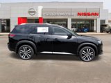 New 2025 Nissan Pathfinder Platinum image 2