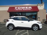 Used 2021 Nissan Kicks S image 4