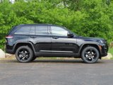 New 2025 Jeep Grand Cherokee Limited w/ Luxury Tech Group II image 2