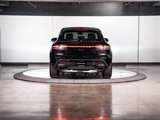 Used 2025 Porsche Macan image 4