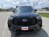 New 2025 Ford Explorer ST-Line image 2