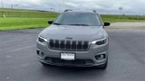 Used 2023 Jeep Cherokee Altitude Lux image 3