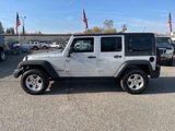 Used 2011 Jeep Wrangler Unlimited Rubicon image 6