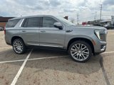 New 2025 GMC Yukon Denali w/ Denali Reserve Package image 5