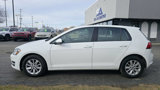 Used 2016 Volkswagen Golf SE image 3