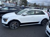 New 2025 Kia Niro SX Touring image 2