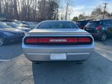 Used 2012 Dodge Challenger SXT image 4