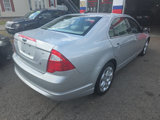 Used 2010 Ford Fusion SE image 4