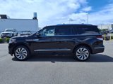 Used 2023 Lincoln Navigator Reserve image 2