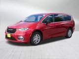 New 2026 Chrysler Pacifica Select image 3
