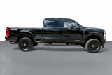 Used 2023 Ford F250 Lariat w/ Black Appearance Package image 5