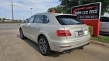 Used 2018 Bentley Bentayga image 3