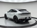 Used 2025 Porsche Cayenne GTS image 3