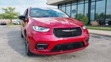 New 2026 Chrysler Pacifica Select image 4