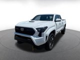 Used 2024 Toyota Tacoma TRD Sport image 2