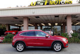 Used 2021 Mercedes-Benz GLA 250 4MATIC w/ Premium Package image 2