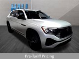 New 2025 Volkswagen Atlas Cross Sport SEL R-Line image 2