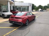 New 2025 Hyundai Elantra SEL image 3
