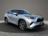 Used 2022 Toyota Highlander XLE image 4