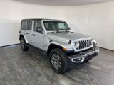 Used 2024 Jeep Wrangler Sahara image 3