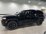 Used 2023 Jeep Grand Cherokee Altitude image 4