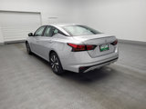Used 2022 Nissan Altima 2.5 SV image 5